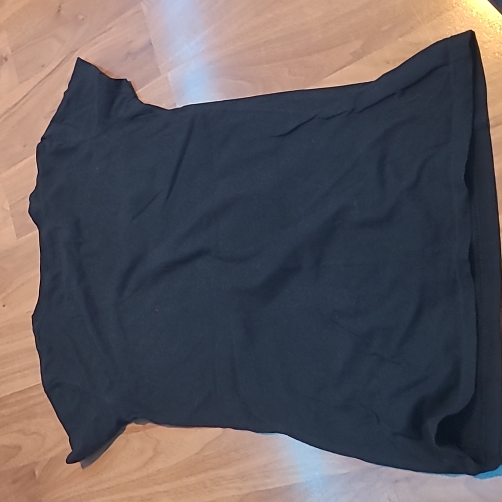 Shirt - Picture 2 of 3